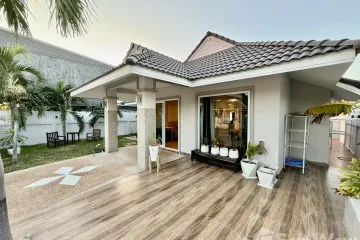 3 Bedroom Villa for rent in Baan Suk Sabai 1, Nong Kae, Prachuap Khiri Khan