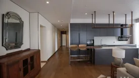 3 Bedroom Condo for rent in MUNIQ Langsuan, Lumpini, Bangkok near BTS Chit Lom