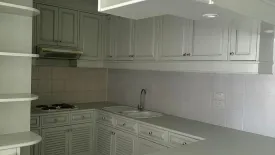 1 Bedroom Condo for rent in Saranjai Mansion, Khlong Toei, Bangkok near BTS Nana