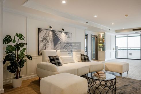 3 Bedroom Condo for sale in Las Colinas, Khlong Toei Nuea, Bangkok near BTS Asoke