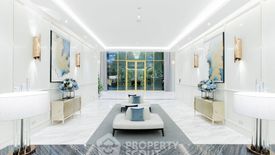 2 Bedroom Condo for sale in Khlong Toei Nuea, Bangkok near BTS Nana