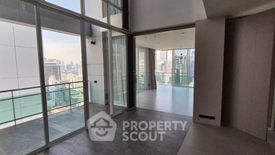 3 Bedroom Condo for sale in Khlong Toei Nuea, Bangkok near BTS Nana