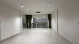 3 Bedroom Townhouse for rent in Noble Cube, Suan Luang, Bangkok near Airport Rail Link Ramkhamhaeng