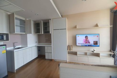 1 Bedroom Condo for rent in The Lumpini 24, Khlong Tan, Bangkok near BTS Phrom Phong