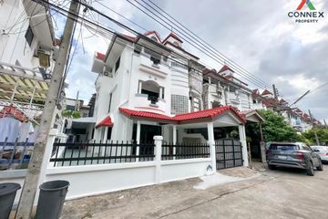 3 Bedroom Townhouse for rent in Bang Chak, Bangkok
