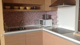 2 Bedroom Condo for rent in The Emporio Place, Khlong Tan, Bangkok near BTS Phrom Phong