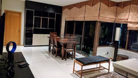 2 Bedroom Condo for rent in The Emporio Place, Khlong Tan, Bangkok near BTS Phrom Phong