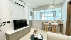 2 Bedroom Condo for sale in The Royal Place Condominium, Kathu, Phuket