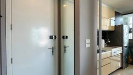 2 Bedroom Condo for sale in The Room Sukhumvit 62, Bang Chak, Bangkok near BTS Punnawithi