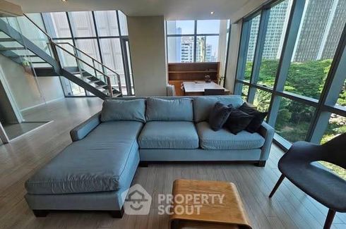 2 Bedroom Condo for rent in The Room Sukhumvit 21, Khlong Toei Nuea, Bangkok near MRT Sukhumvit
