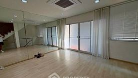 3 Bedroom Townhouse for rent in Noble Cube, Suan Luang, Bangkok near Airport Rail Link Ramkhamhaeng