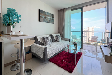 1 Bedroom Condo for sale in Na Kluea, Chonburi