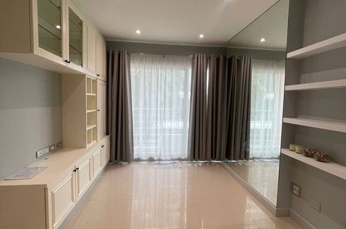 1 Bedroom Condo for sale in Ivy Ratchada, Sam Sen Nok, Bangkok near MRT Ratchadaphisek