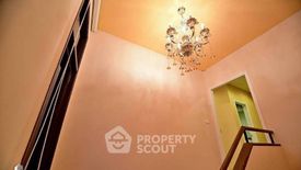 1 Bedroom Condo for sale in Huai Khwang, Bangkok near MRT Huai Khwang