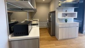 1 Bedroom Condo for rent in The Lumpini 24, Khlong Tan, Bangkok near BTS Phrom Phong