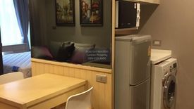 1 Bedroom Condo for rent in The Lumpini 24, Khlong Tan, Bangkok near BTS Phrom Phong