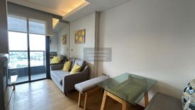 1 Bedroom Condo for rent in The Lumpini 24, Khlong Tan, Bangkok near BTS Phrom Phong