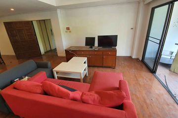 3 Bedroom Condo for rent in Khlong Toei, Bangkok near BTS Asoke