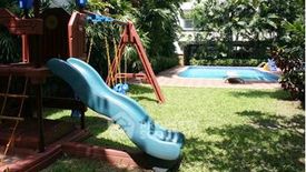 2 Bedroom Apartment for rent in Aramvej Apartment, Khlong Tan Nuea, Bangkok near BTS Phrom Phong