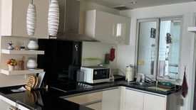 2 Bedroom Condo for rent in Watermark Chaophraya River, Bang Lamphu Lang, Bangkok