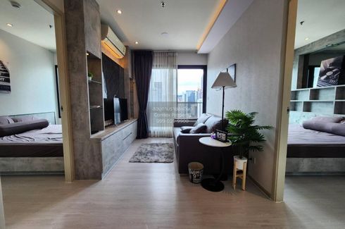2 Bedroom Condo for rent in Life Asoke, Bang Kapi, Bangkok near MRT Phetchaburi