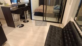 1 Bedroom Condo for rent in Life Asoke, Bang Kapi, Bangkok near MRT Phetchaburi