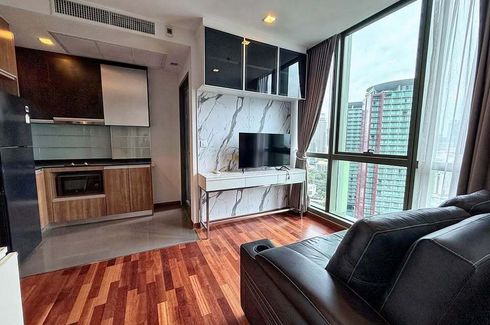 1 Bedroom Condo for rent in Thanon Phetchaburi, Bangkok near BTS Ratchathewi