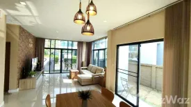 3 Bedroom Townhouse for rent in Hua Mak, Bangkok near MRT Yaek Lam Sali