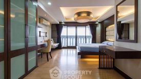 1 Bedroom Condo for rent in Silom, Bangkok near BTS Saphan Taksin