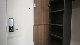 1 Bedroom Condo for rent in The Room BTS Wongwian Yai, Bang Lamphu Lang, Bangkok near BTS Wongwian Yai