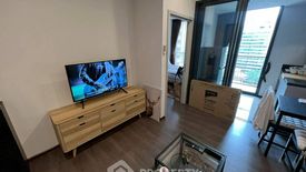 1 Bedroom Condo for rent in OKA HAUS Sukhumvit 36, Khlong Tan, Bangkok near BTS Thong Lo