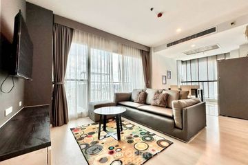 2 Bedroom Condo for rent in Life Ratchadapisek, Huai Khwang, Bangkok near MRT Huai Khwang