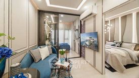2 Bedroom Condo for sale in Bang Lamphu Lang, Bangkok near BTS Krung Thon Buri