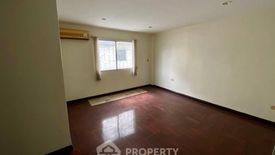 5 Bedroom House for sale in Flora Ville, Suan Luang, Bangkok near MRT Phatthanakan