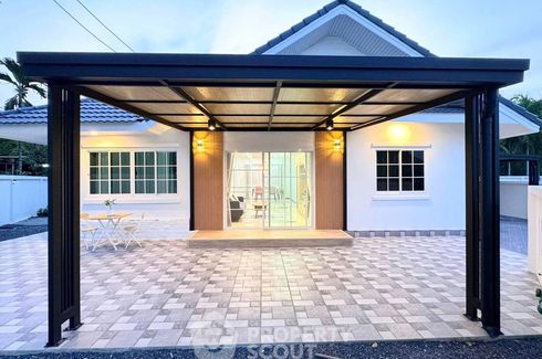 3 Bedroom House for sale in Na Kluea, Chonburi