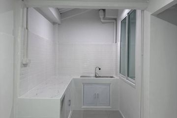2 Bedroom Townhouse for sale in Baan Prueksa 2, Lam Phak Kut, Pathum Thani