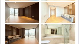 3 Bedroom Condo for rent in Magnolias Waterfront Residences,  near BTS Saphan Taksin