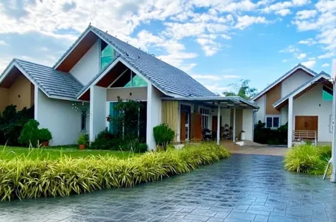 5 Bedroom House for sale in Ko Pho, Nakhon Nayok