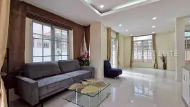 4 Bedroom House for rent in 