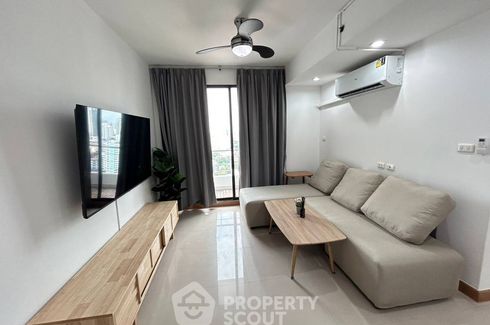 2 Bedroom Condo for rent in Khlong Toei Nuea, Bangkok near MRT Phetchaburi