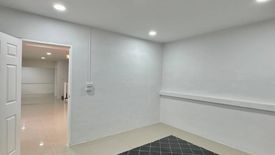 4 Bedroom House for sale in 