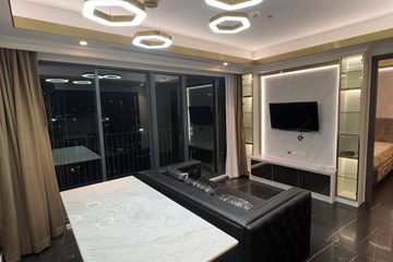 2 Bedroom Condo for sale in C Ekkamai, Khlong Tan Nuea, Bangkok near BTS Ekkamai