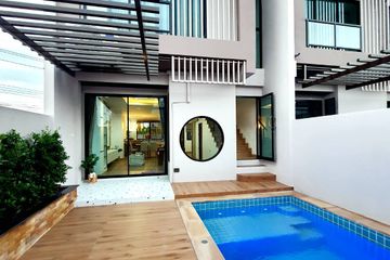 3 Bedroom Townhouse for sale in Bang Sare, Chonburi
