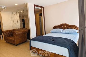 1 Bedroom Condo for sale in Silom Suite,  near BTS Chong Nonsi