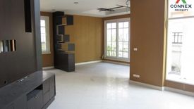 4 Bedroom House for sale in Warabodin Wongwaen-Lamlukka,  near BTS Eastern Outer Ring
