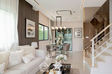 3 Bedroom Townhouse for sale in Patio Bangna-Wongwaen, Racha Thewa, Samut Prakan near Airport Rail Link Suvarnabhumi