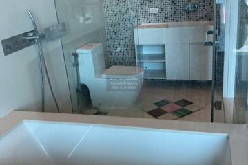 2 Bedroom Condo for rent in The Room Sukhumvit 21, Khlong Toei Nuea, Bangkok near MRT Sukhumvit