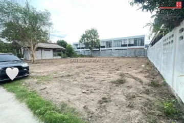 Land for sale in Na Kluea, Chonburi