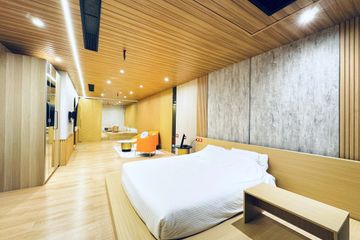 1 Bedroom Condo for rent in Silom, Bangkok near BTS Saphan Taksin