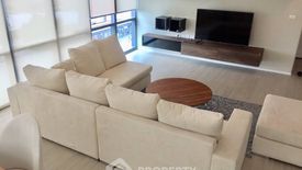 2 Bedroom Condo for sale in The Room Sukhumvit 21, Khlong Toei Nuea, Bangkok near MRT Sukhumvit